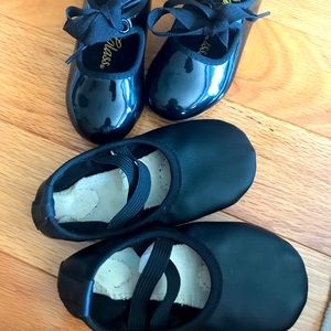 Toddler Size 7 Black tap and split sole ballet shoes